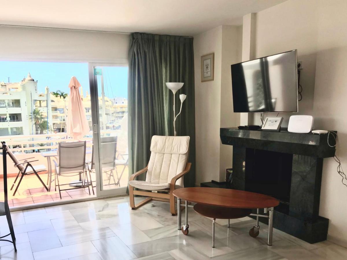 Apartamento En Puerto Marina B32 Benalmadena Exterior photo